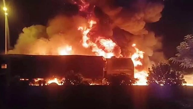 kannadaprabha_2026-06-20_ysy0wxpd_twotruckcatchfire.jpg